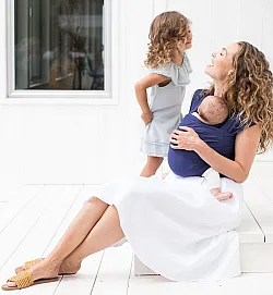 Еластичен слинг Ergobaby Aura new KNIT - navy