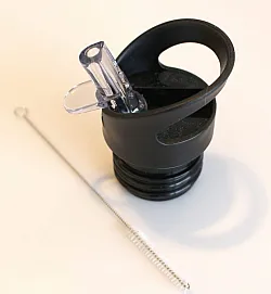 Малка четка за накрайници на капачки One Green Bottle