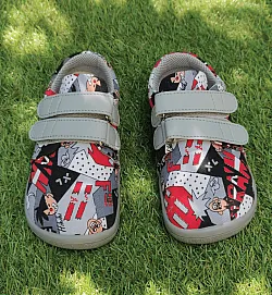 Beda детски боси леки обувки - комикс